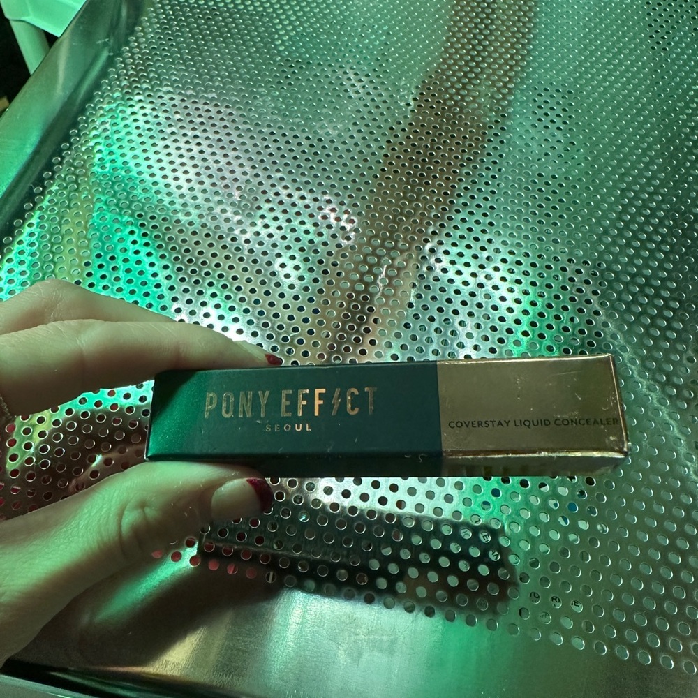 Pony effect Seoul coverstay liquid concealer: fair new